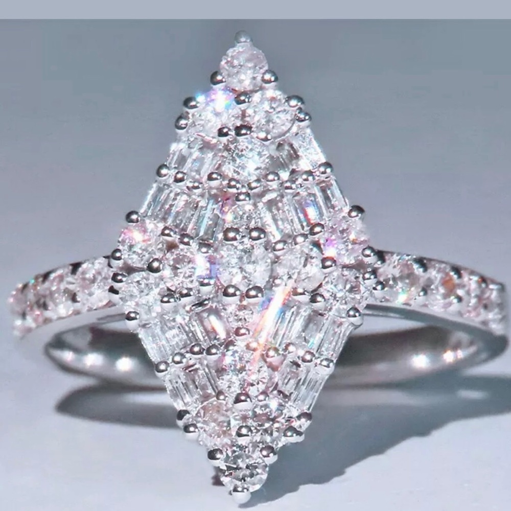NWT White Sapphire Marquis Ring - Picture 3 of 5